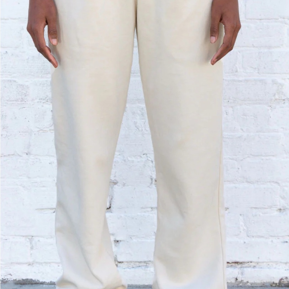 Brandy Melville Cream Sweatpants